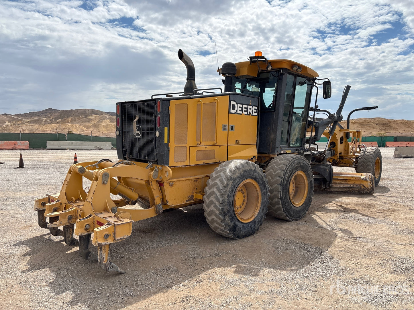 2013 John Deere 872G AWD Motor Grader