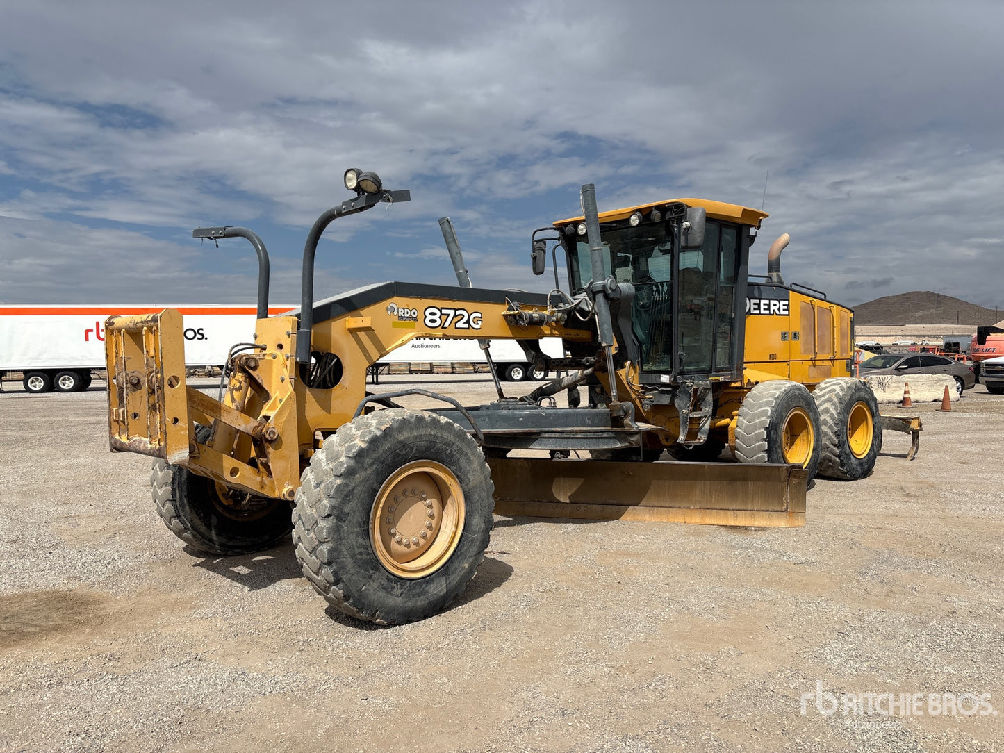 2013 John Deere 872G AWD Motor Grader