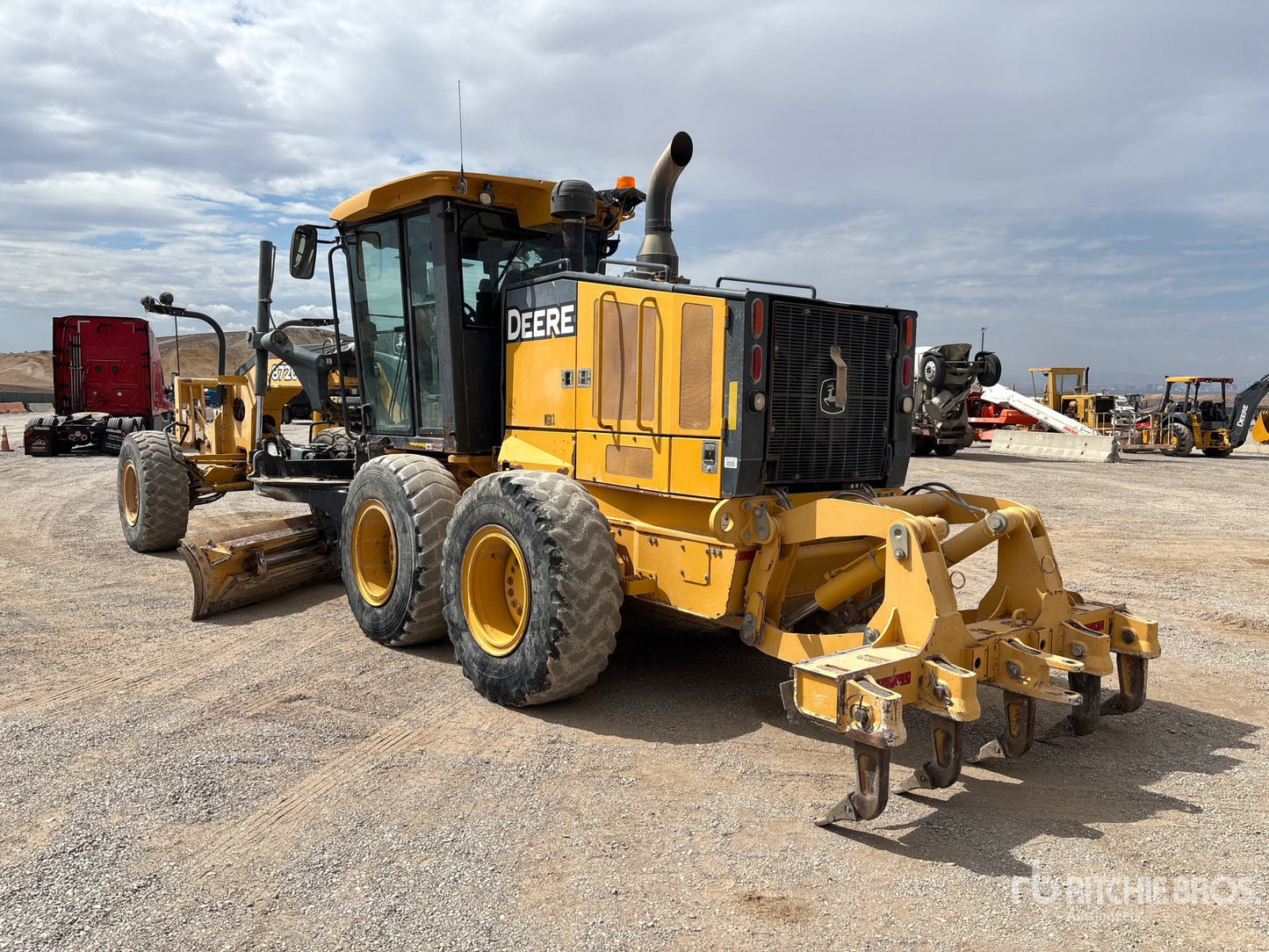 2013 John Deere 872G AWD Motor Grader