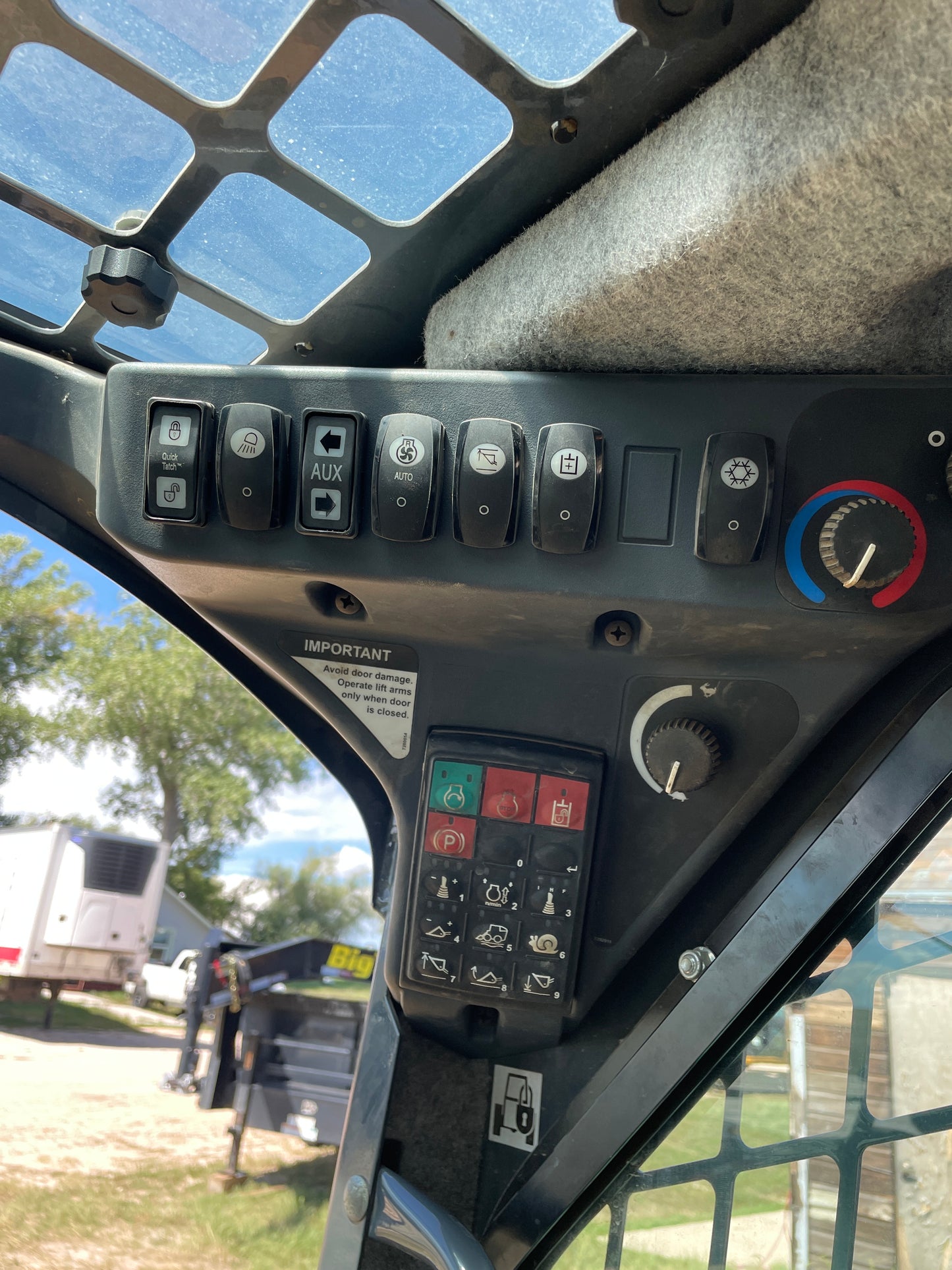 2014 John Deere 333E Compact Track Loader