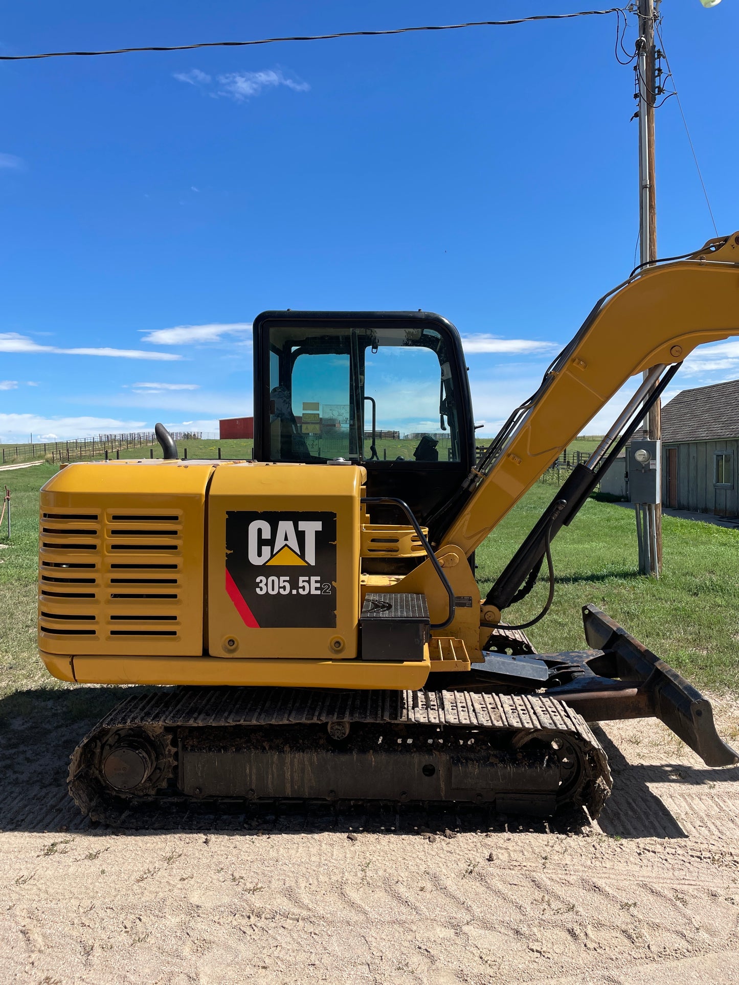 2016 CAT 305.5E2 Mini Excavator [SOLD]