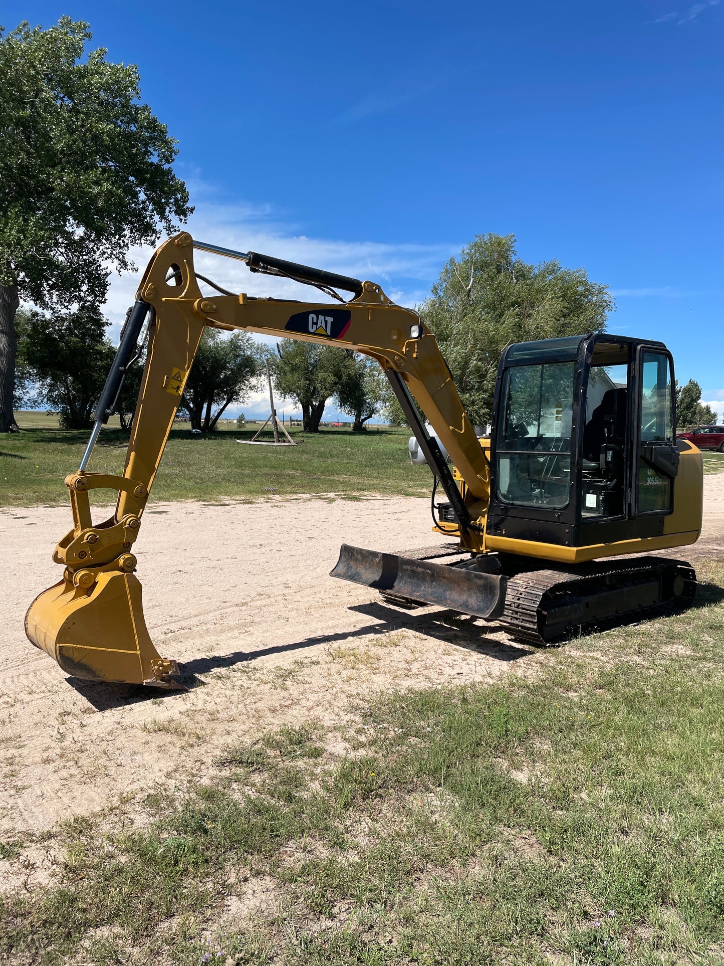2016 CAT 305.5E2 Mini Excavator [SOLD]